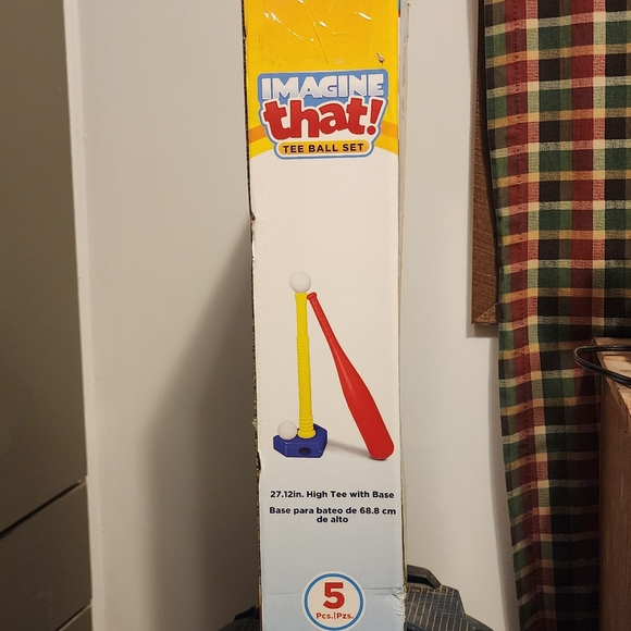 Imagine That T Ball Set - Picture 3 of 4